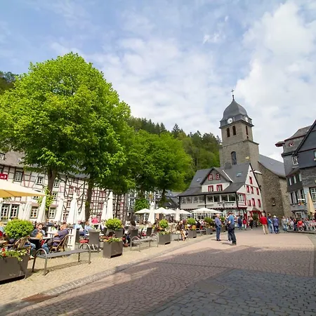 Muehlenberg *