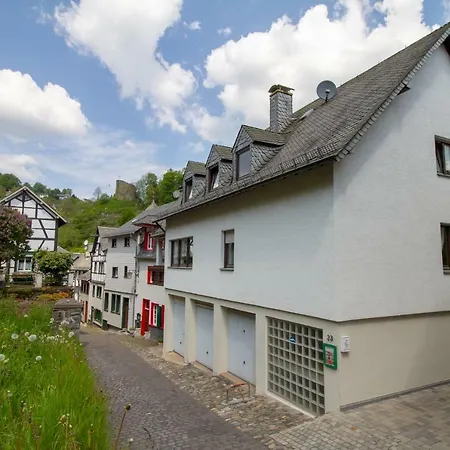 Muehlenberg *