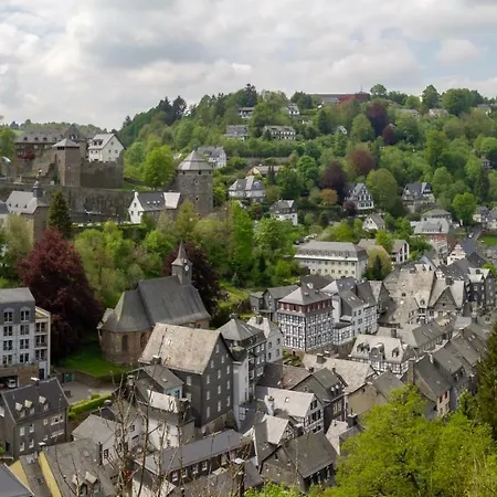Muehlenberg Dom wakacyjny