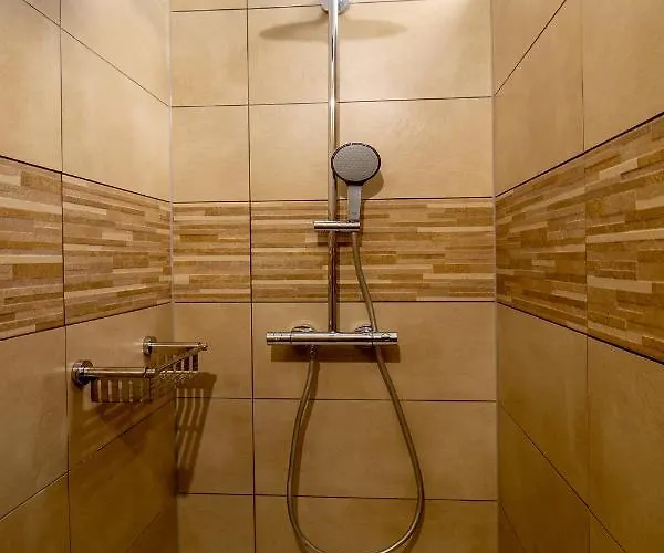 Muehlenberg * Monschau